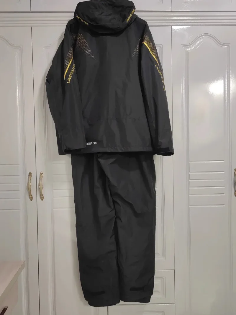 Brand LIMITED PRO Thin Windpro - Fishing Jacket Waterproof recensione e prezzo